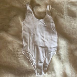 NWT white ribbed Zara bodysuit